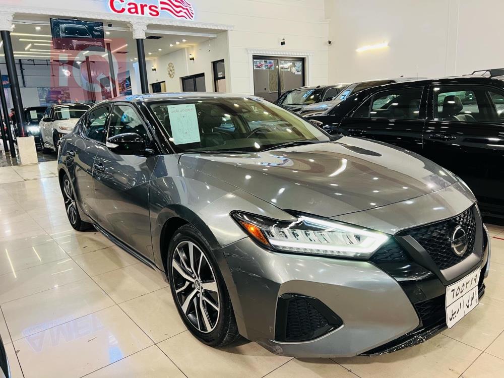 نيسان ماكسيما